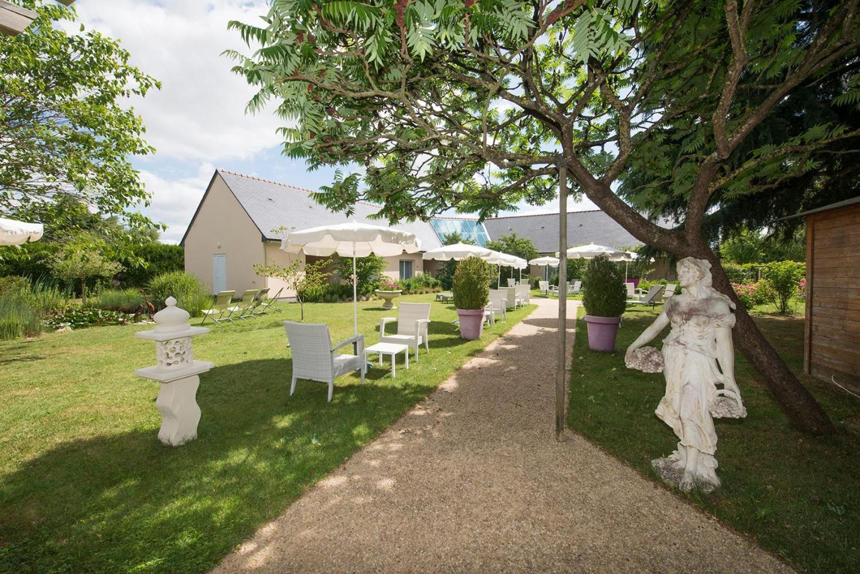 Logis Auberge Bienvenue Doué-la-Fontaine Eksteriør billede