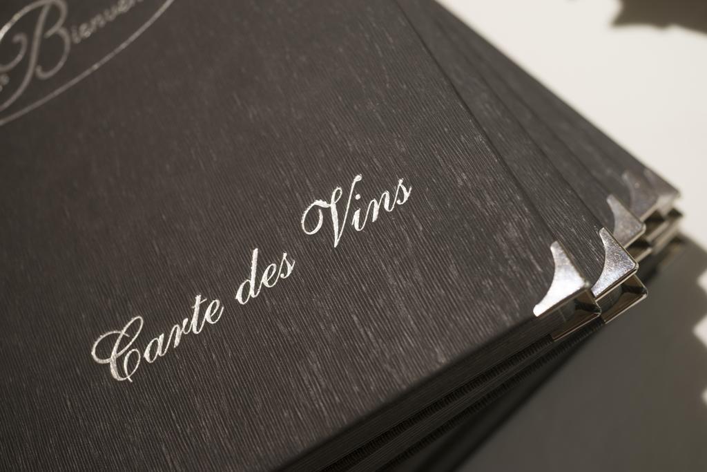 Logis Auberge Bienvenue Doué-la-Fontaine Eksteriør billede