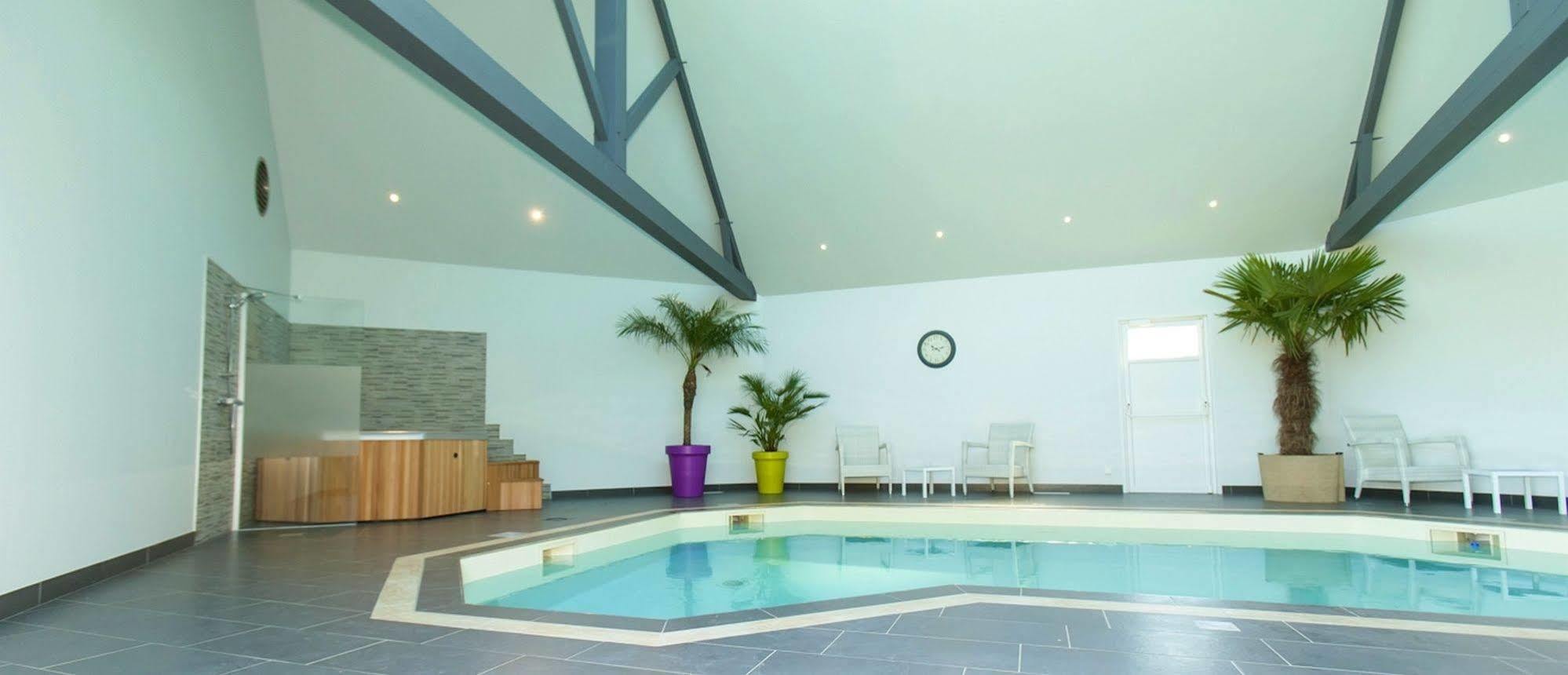 Logis Auberge Bienvenue Doué-la-Fontaine Eksteriør billede