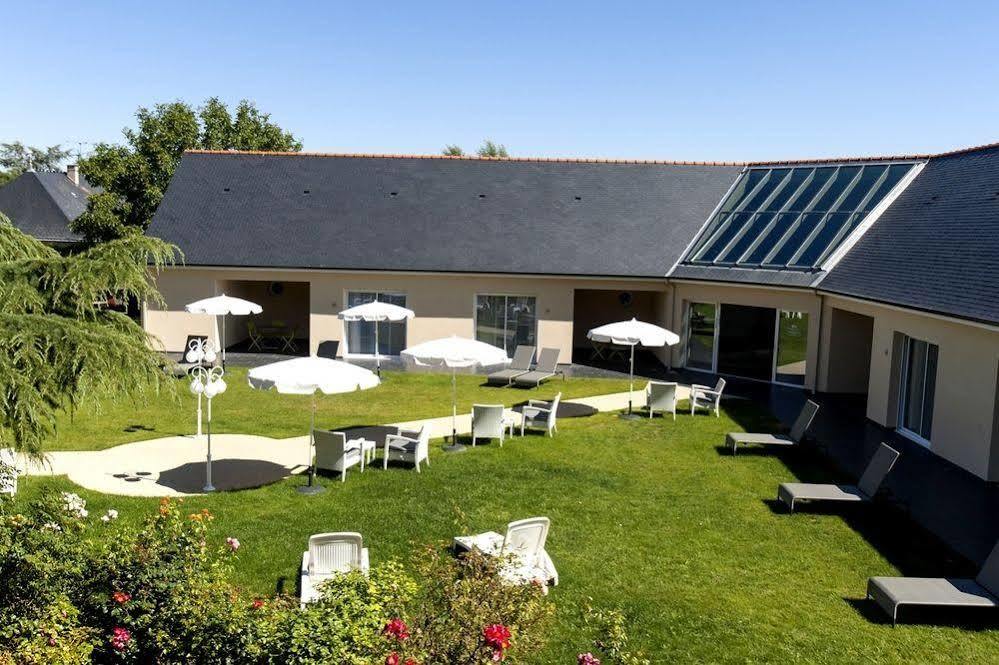 Logis Auberge Bienvenue Doué-la-Fontaine Eksteriør billede
