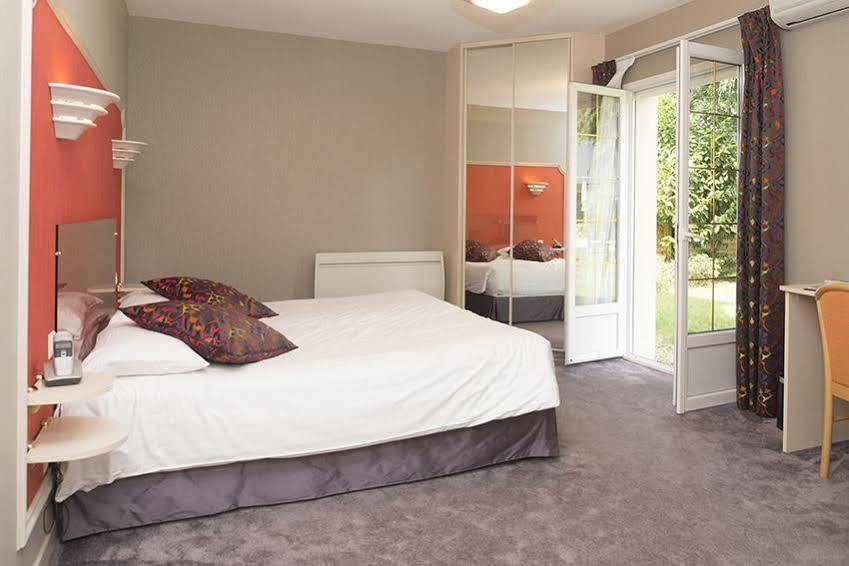 Logis Auberge Bienvenue Doué-la-Fontaine Eksteriør billede
